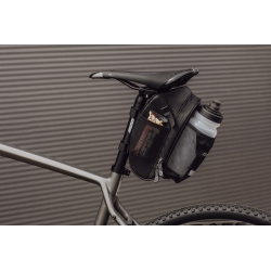 Force Satteluntertasche Fuse mit Flaschenhalterung